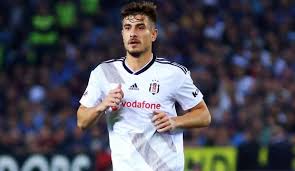 Dorukhan Beşiktaş’ta kalacak mı? Canlı yayında açıkladı!.