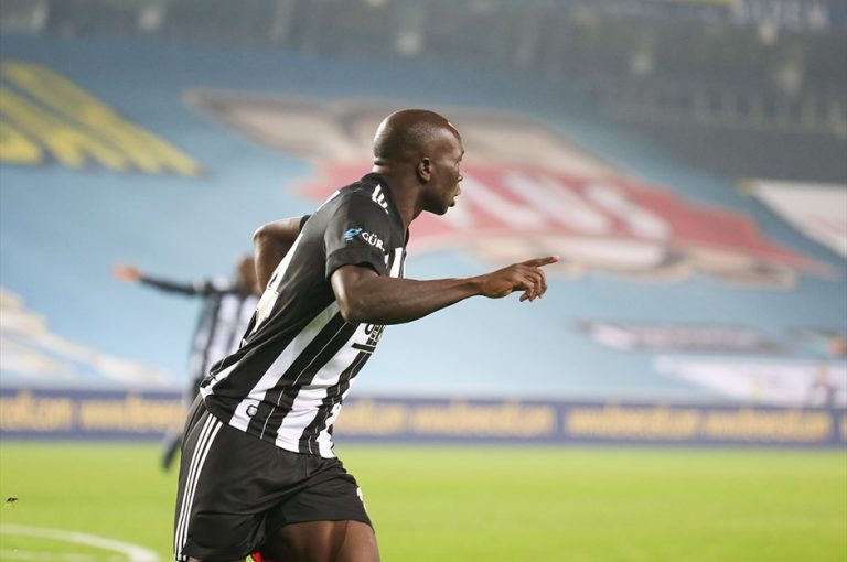 Abubakar Gol Kırallığında Zirvede