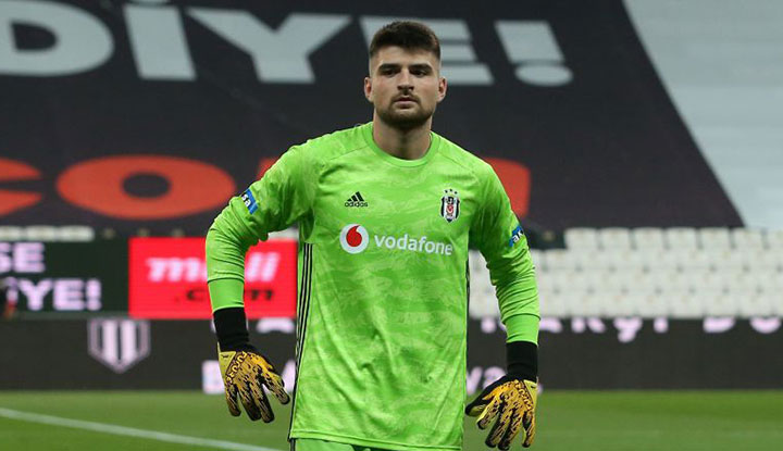 Genç File Bekçisi Ersin Destanoğlu 5 maçtır gol yemiyor.