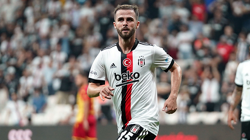 Son dakika! Beşiktaş’ta Miralem Pjanic, Konyaspor maçında sakatlandı