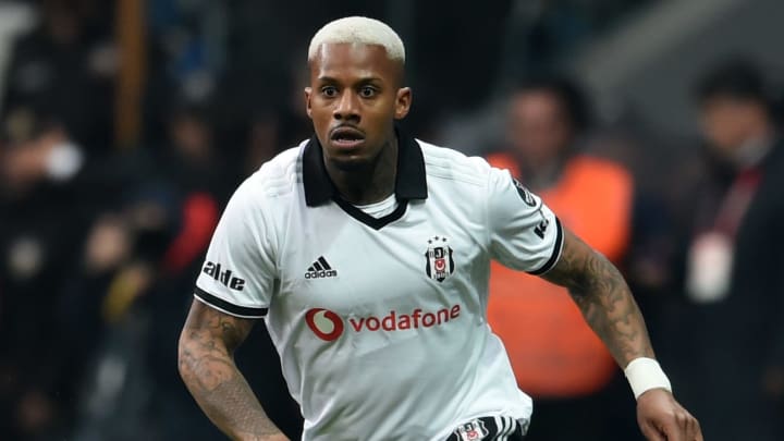 Jeremain Lens futbolu bırakmayı düşünüyor