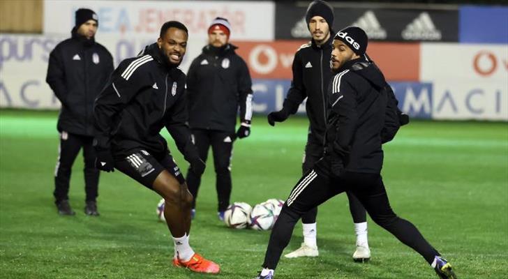 Beşiktaş, kupa mesaisine ara vermeden başladı