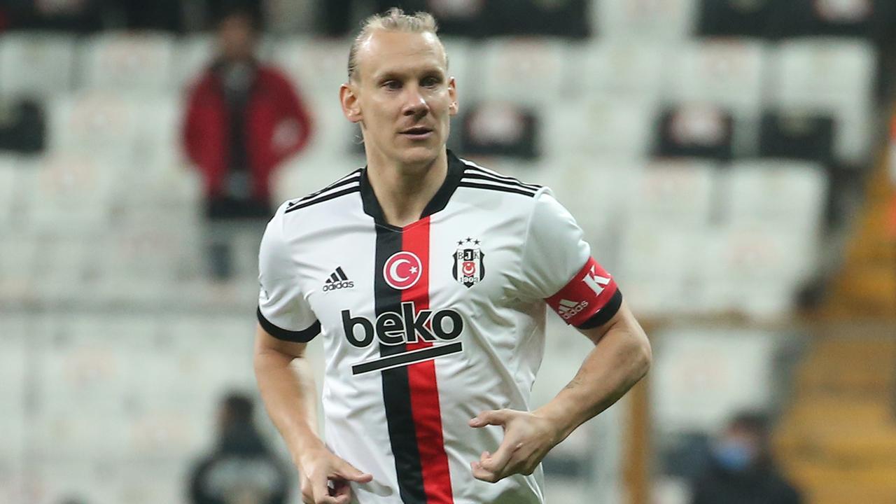 Beşiktaş-Altay maçında gol yanlış anons edildi
