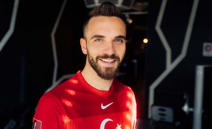 Beşiktaş’tan Kenan Karaman’a doğum günü sürprizi!