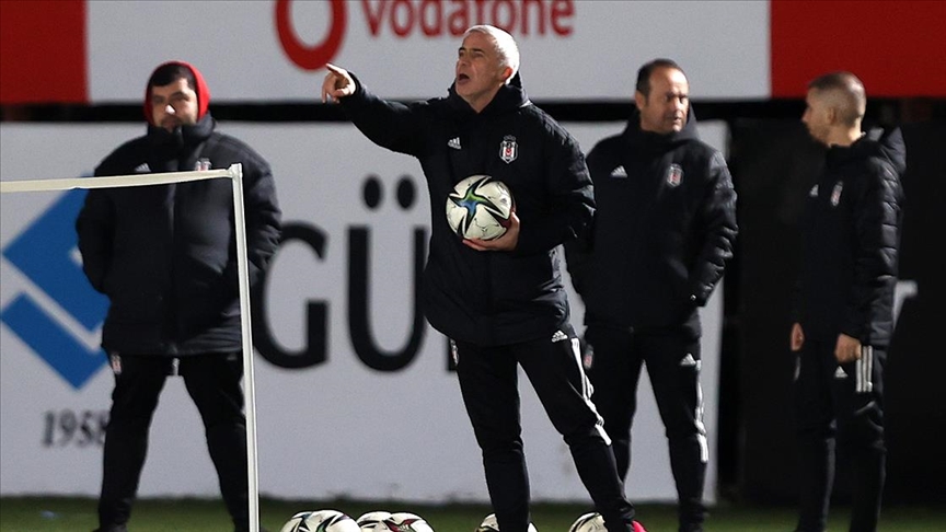 Önder Karaveli değişiklikten vazgeçti, Beşiktaş golü yedi!
