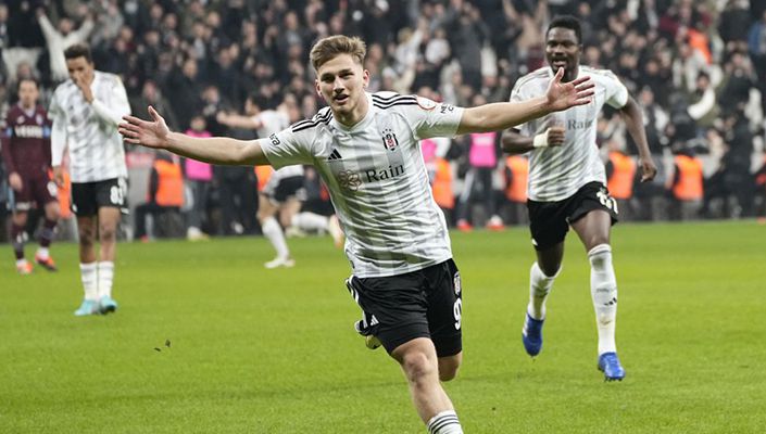Semih Kılıçsoy: “İki gol atarak takımıma yardımcı olduğum için mutluyum”