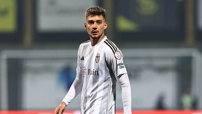 Ernest Muçi: “Deplasmanda yapmamız gerekeni yaptık”