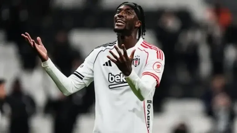 Aston Villa, Abraham için geldi!